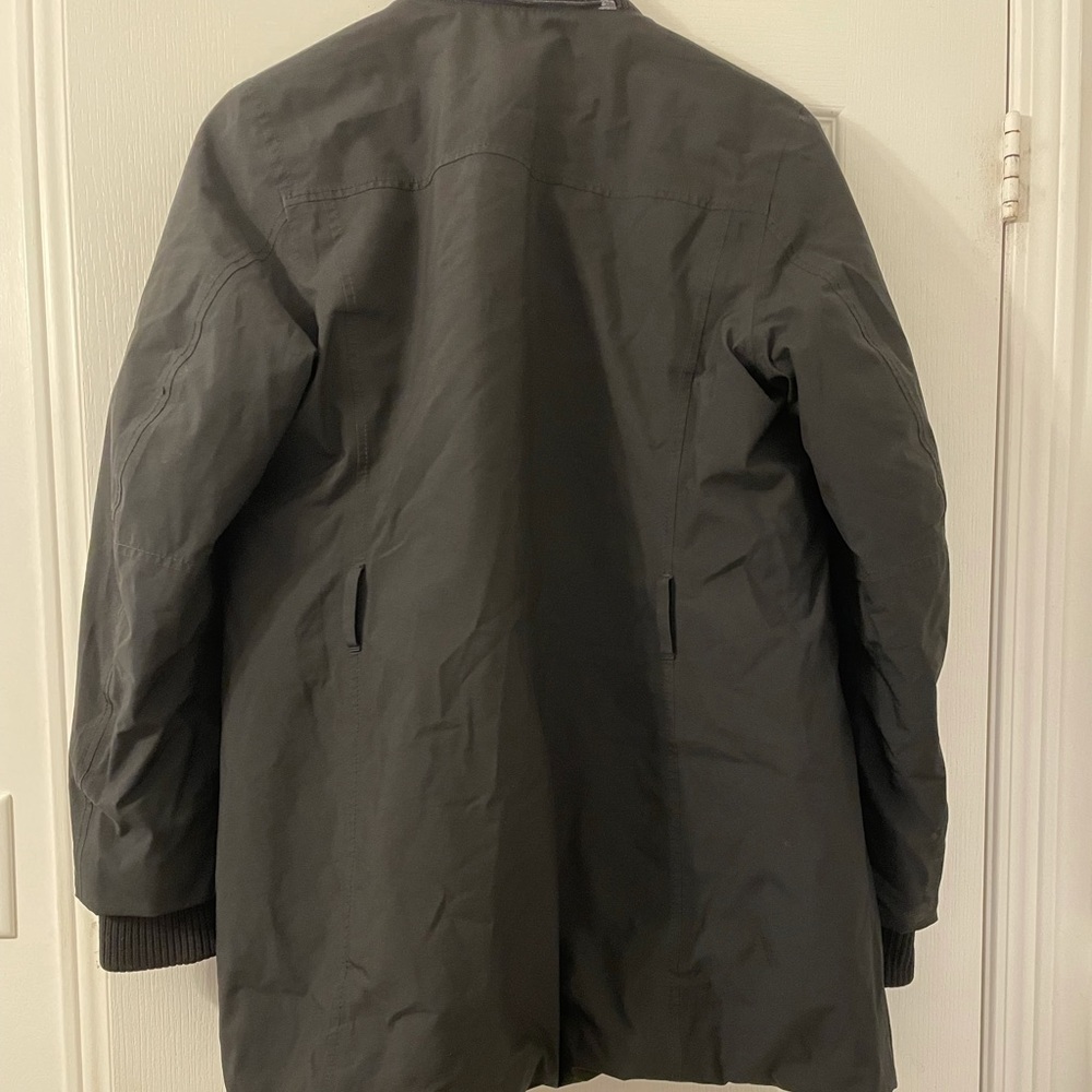 Black prada down jacket - Picture 5 of 16